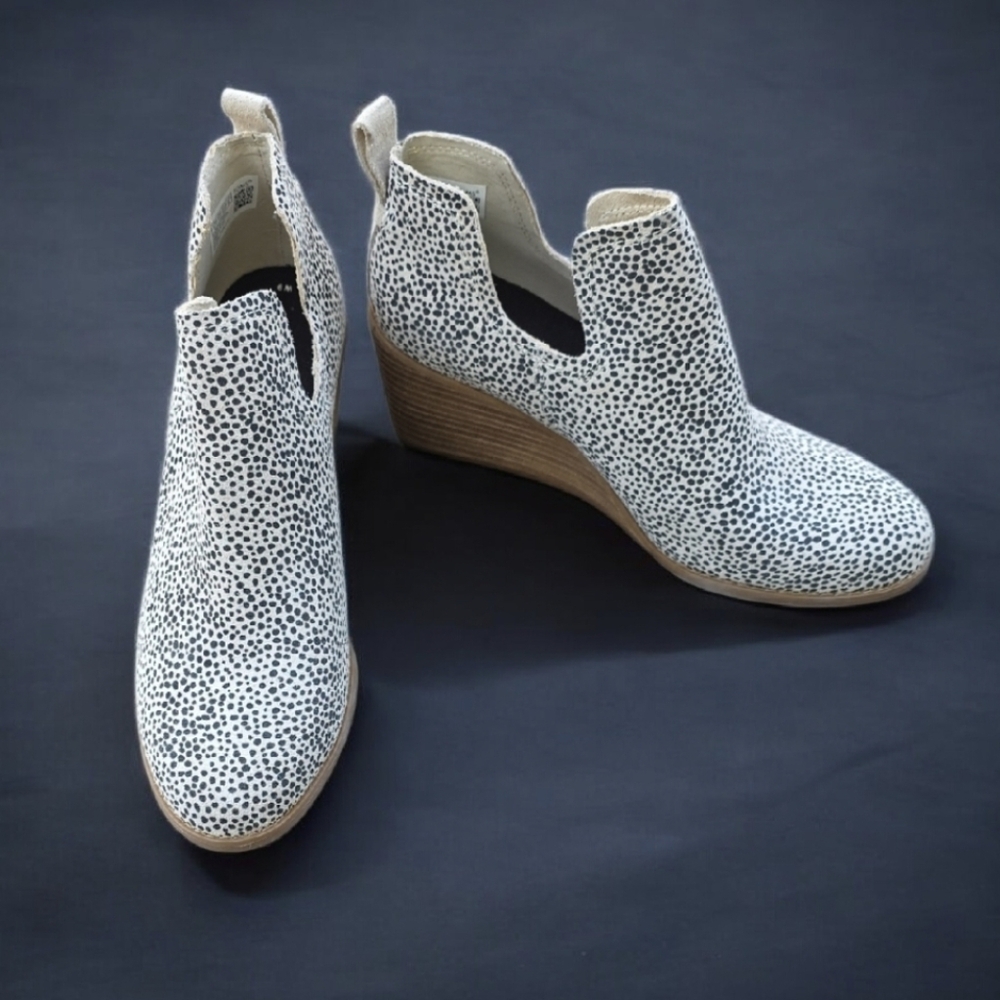 Toms Kallie Suede Wedge Booties With Mini Cheetah Print